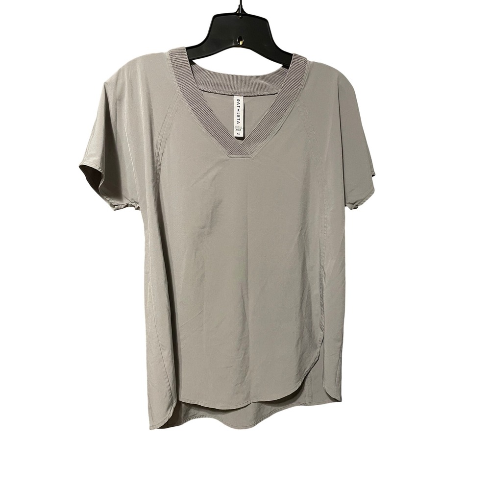 Athleta Zephyr V-Neck‎ Short Sleeve Top Osprey Gray Size Size XS Athleisure